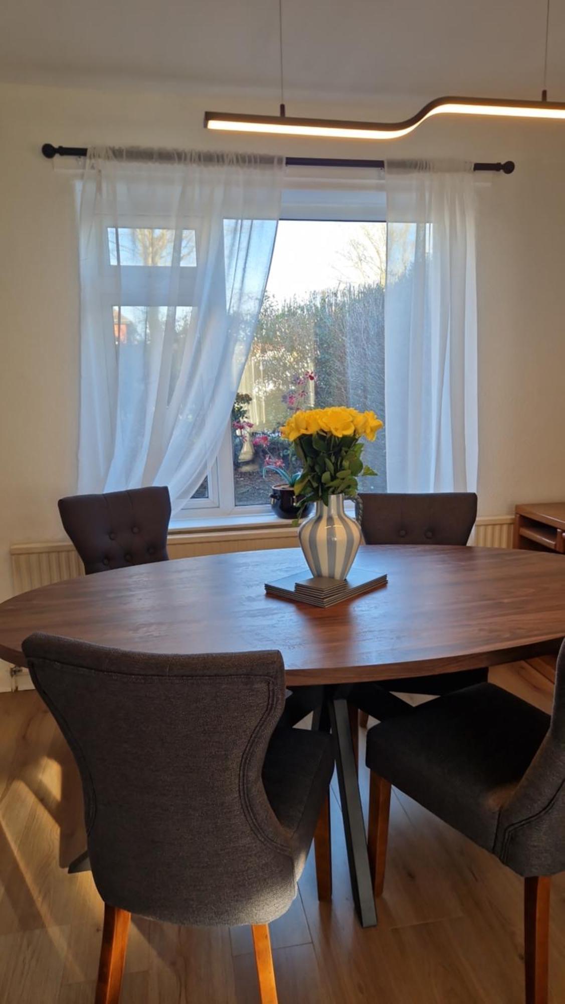 Entire House, Free Parking And Garden Харрогейт